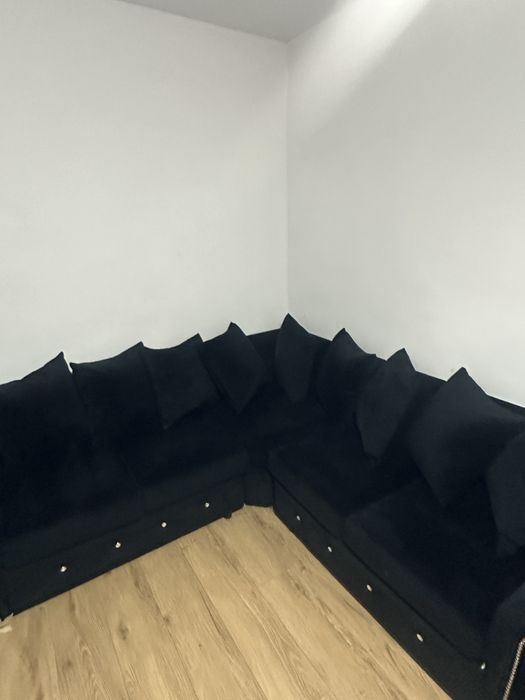 Vand colțar de catifea