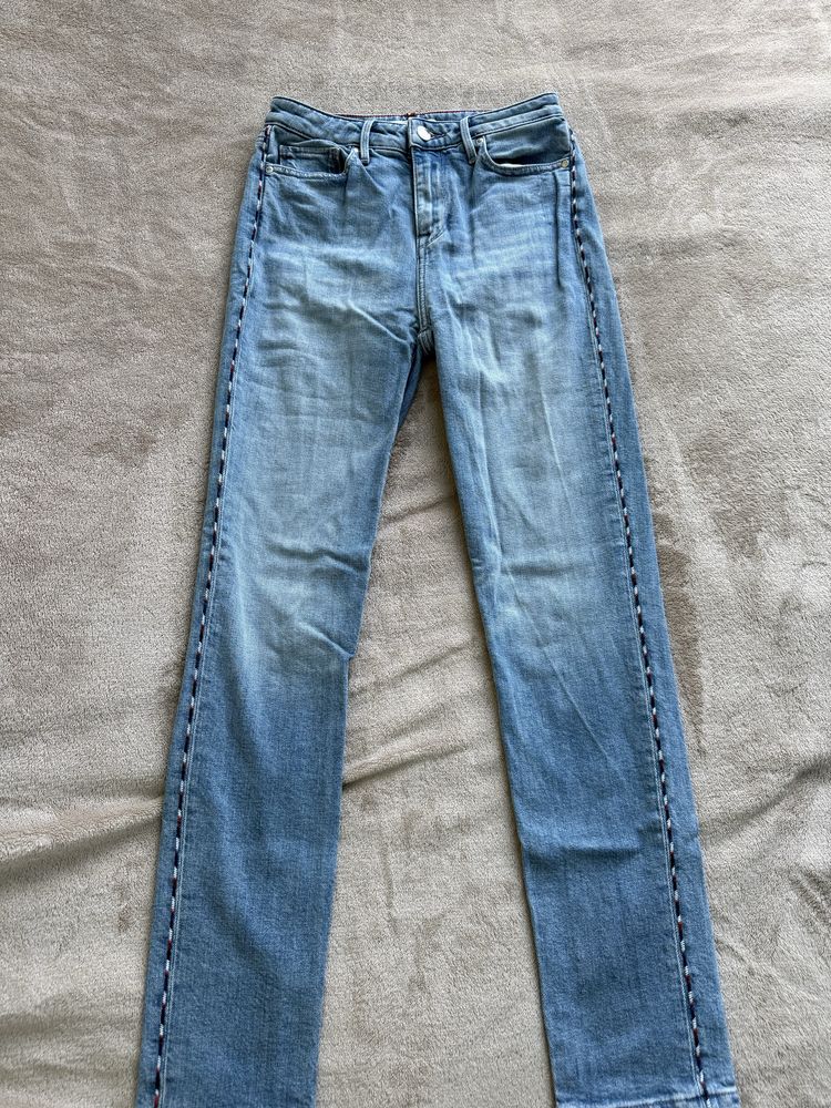 Дънки Calvin Klein , Tommy Hilfiger