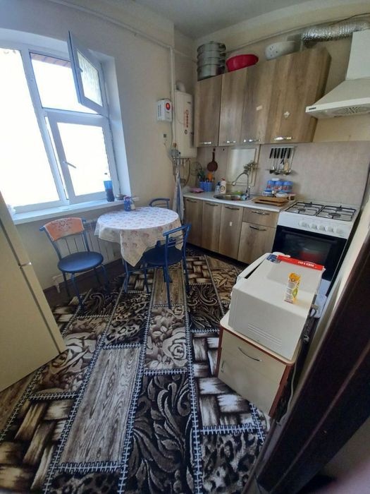 Сдается квартира на долгий срок только семье!!!