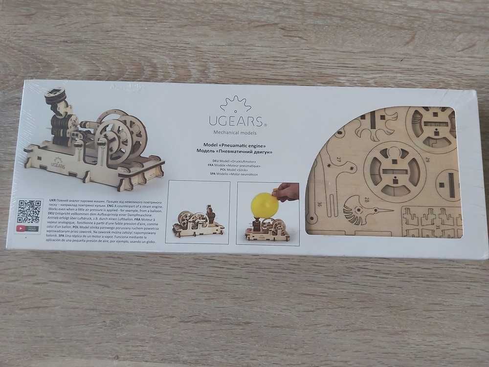 Puzzle mecanic 3D Ugears, model Motor pneumatic, sau Remorca tractor