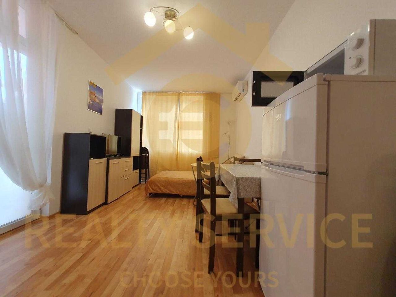 Продава се Двустаен апартамент в к.к. Слънчев бряг - 48 кв.м за 1219 €/кв.м - Снимка #2