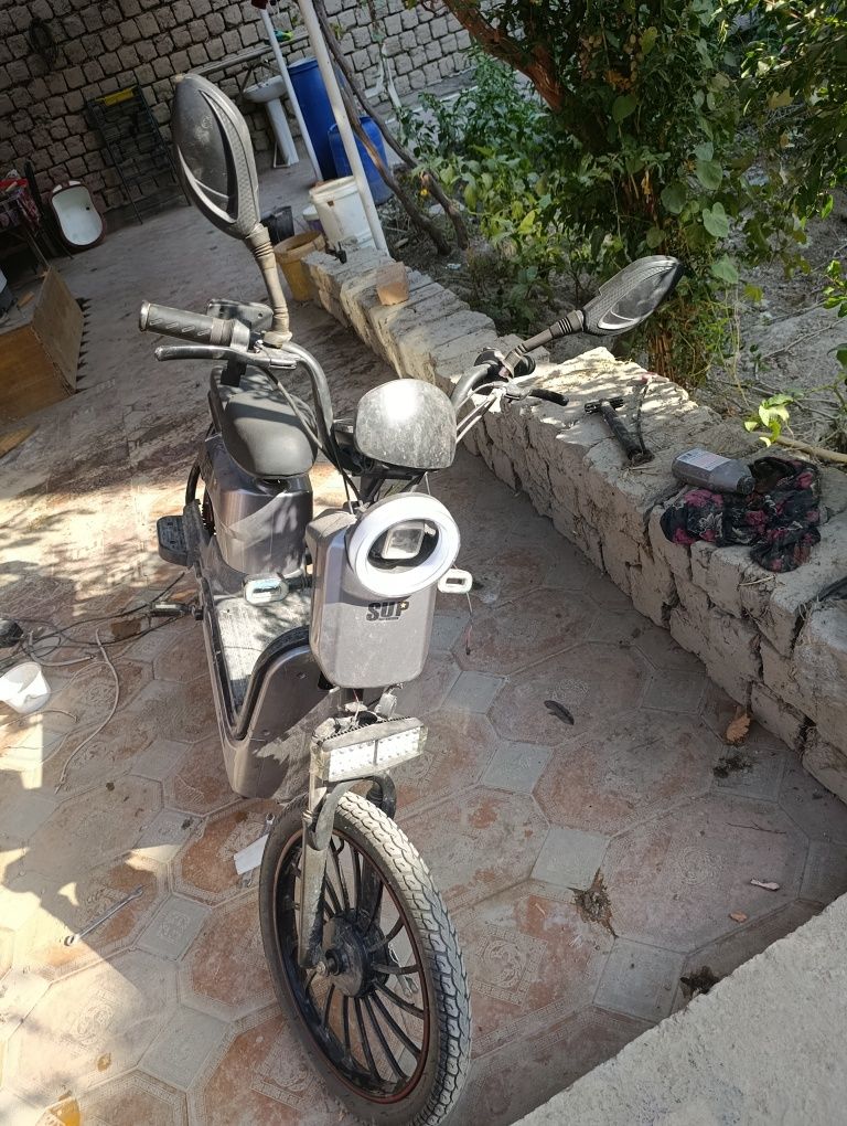 Sukutir sotiladi surochni pul kerak