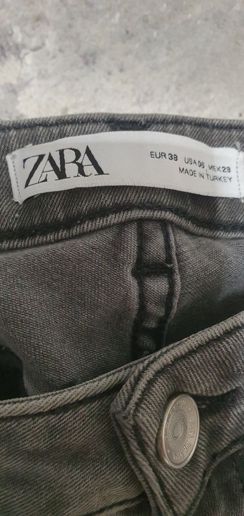 Blugi cu ștrasuri Zara(skinny)