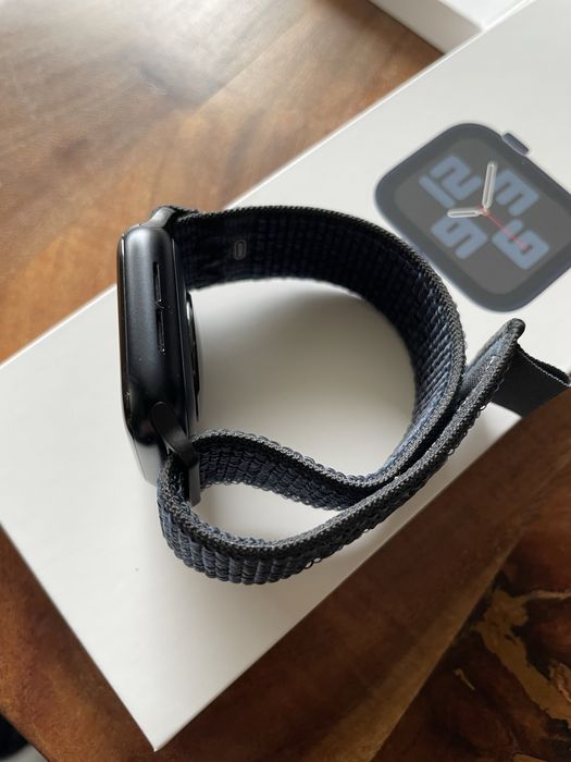 Apple watch SE 2nd gen 40mm GPS