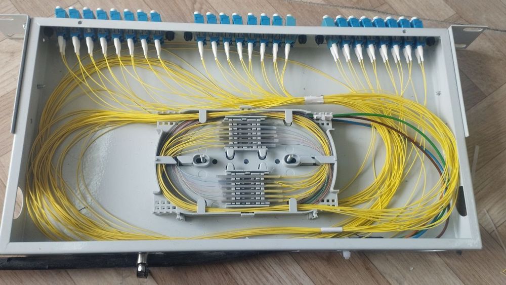 Optik kabelarni svarka qilamiz