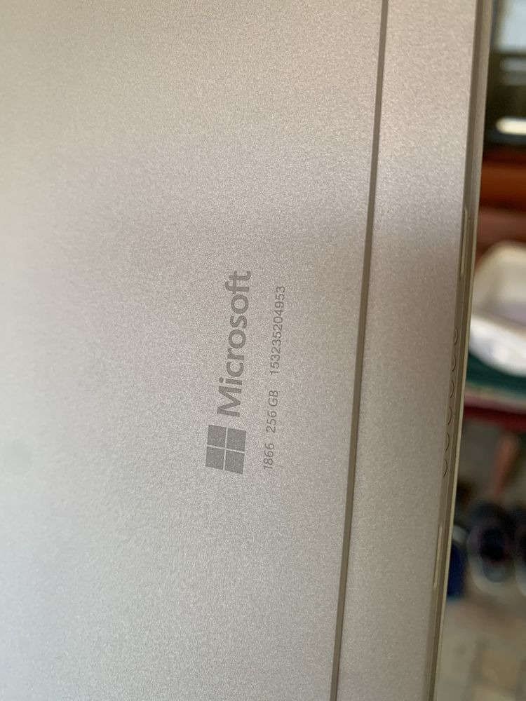 Tableta Microsoft Saurface Pro 7 , 12.3 inch , display spart