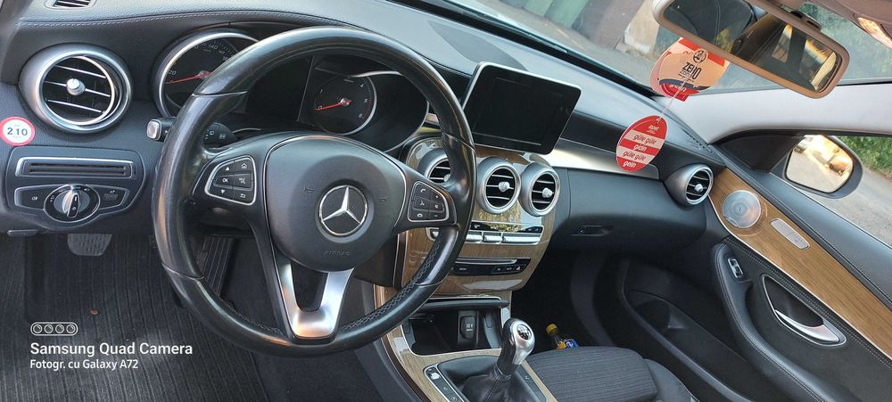 Vînd Mercedes C 220 bluetec euro 6 2015.Persoană fizică,fiscal pe loc!