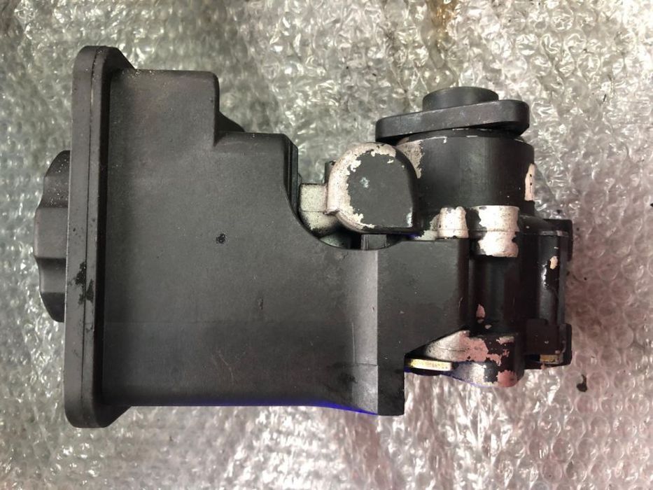 pompa servodirectie 2.0 td bmw seria 3 e 46