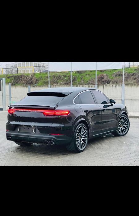 Vand PORCHE CAYENNE  masina stare foaret buna