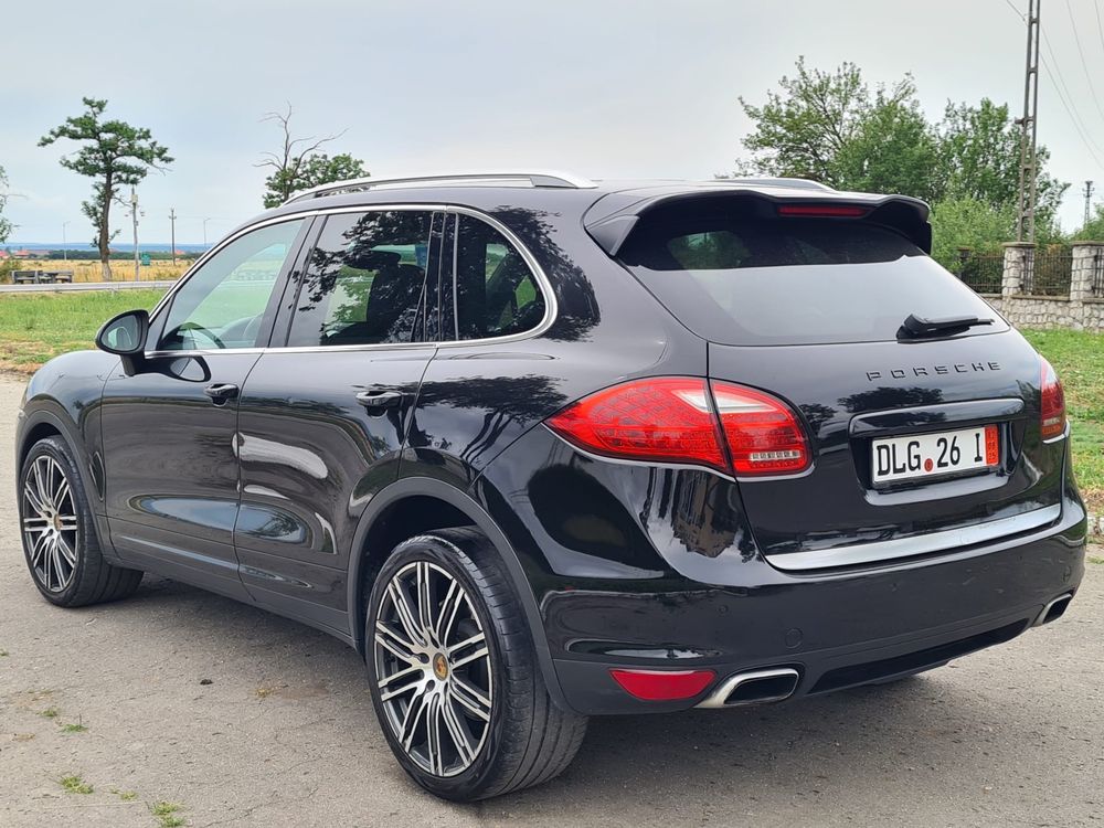 Porsche Cayenne 3.0 239CP CASA