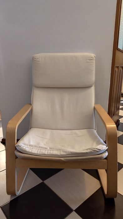 Fotoliu / Scaun de relaxare PELLO IKEA, cadru lemn curbat