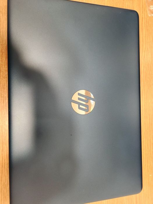 Hope Amanet P11-HP 15s/Ryzen 3-5300u/ram 8gb/Ssd 256gb