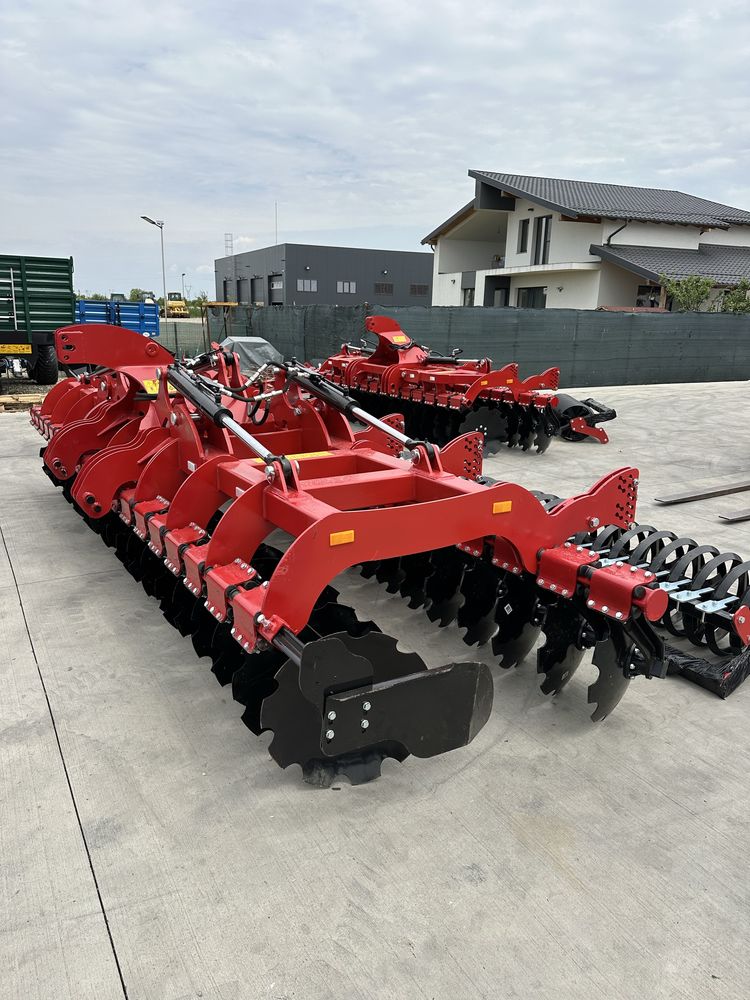 Teradisc 5 m rabatare hidraulica, disc greu mega
