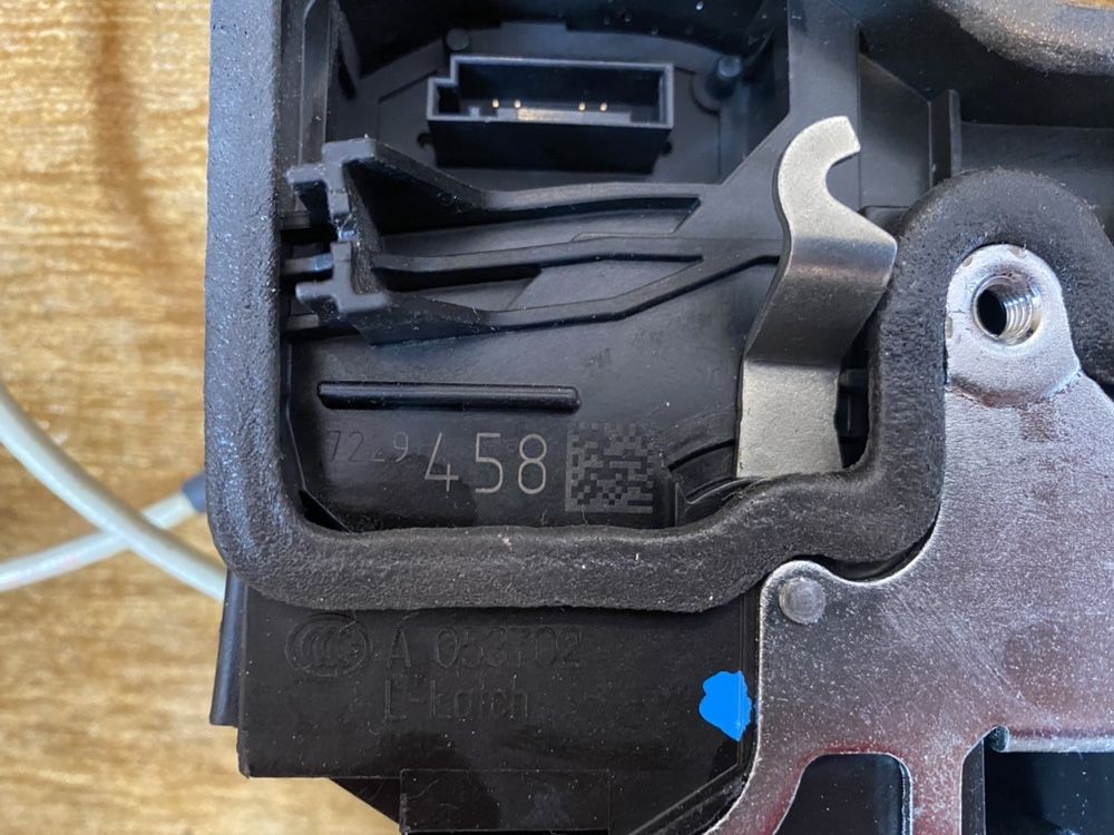 Broasca / Incuietoare usa BMW Seria 1 2 3 4 5 F10 F11 F20 F30 F31 F36