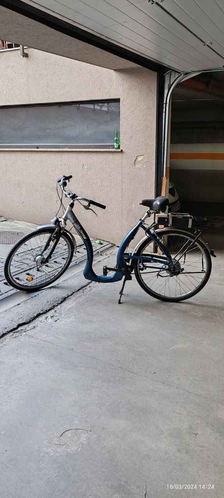 Bicicleta de oraș electrica