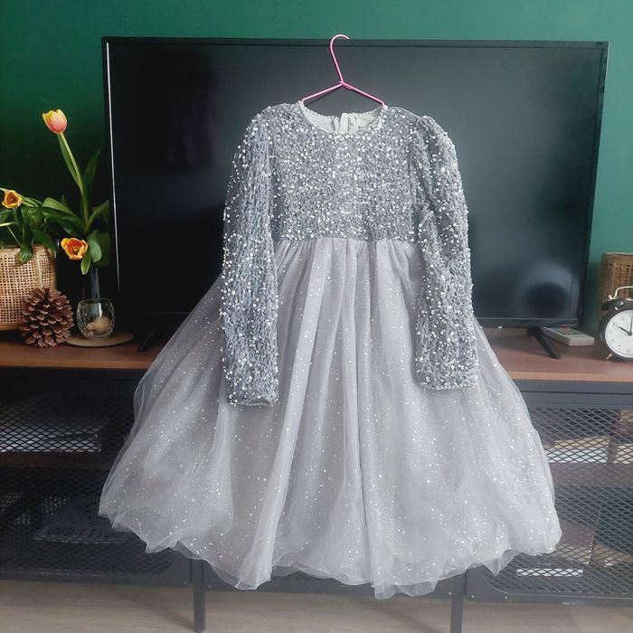 Rochie noua de ocazie 130-140 cm, ROSIE, cu paiete( NU AM POZE CU EA)