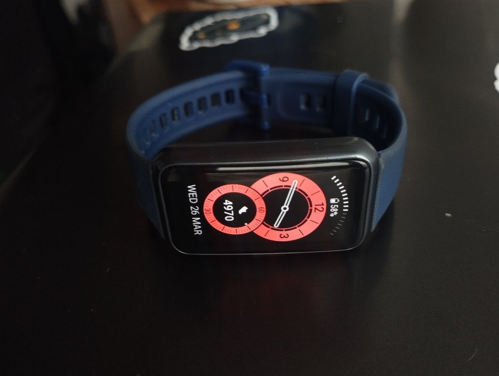 Huawei Band 7 – Ajoyib smart-soat sotiladi!