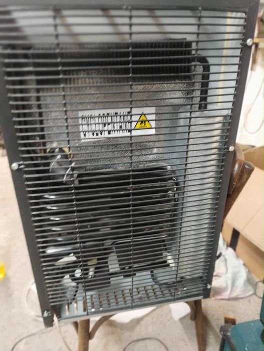 Хладилник за каравана на 12 волта Smad