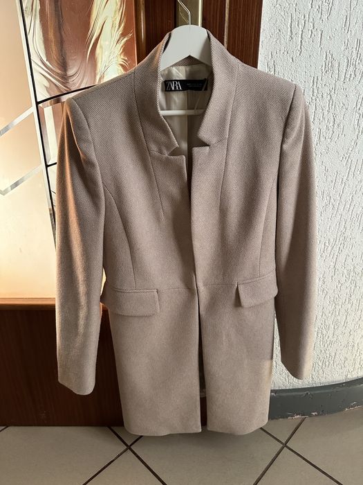 Sacou Zara, purtat o singura data