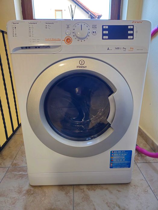Masina de spalat cu Uscator 9/6 kg Clasa A INDESIT Innex XWDE 961480