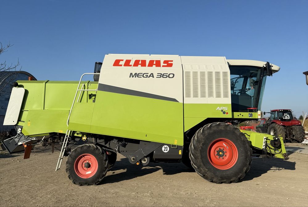Claas Mega 360 an fabricatie 2007