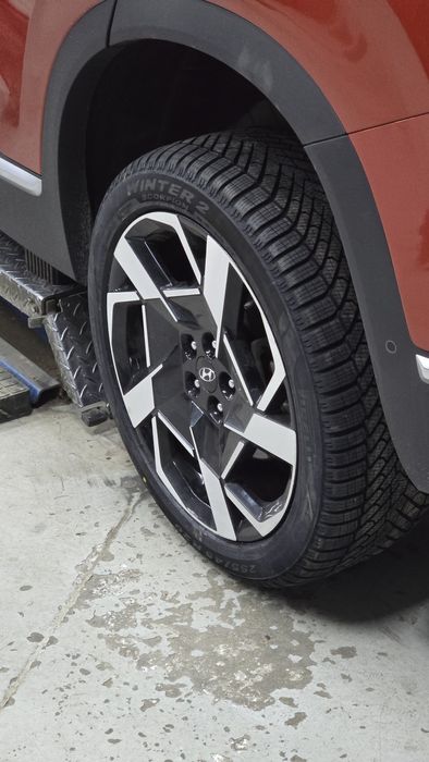 Anvelope iarna set Pirelli Scorpion Winter 2 255/45 R20 105V XL