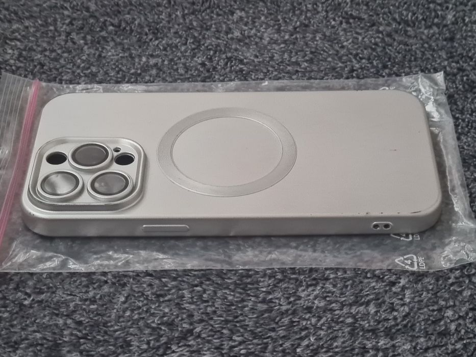 Husă  14 Pro Max   MagSafe