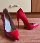 Pantofi stiletto