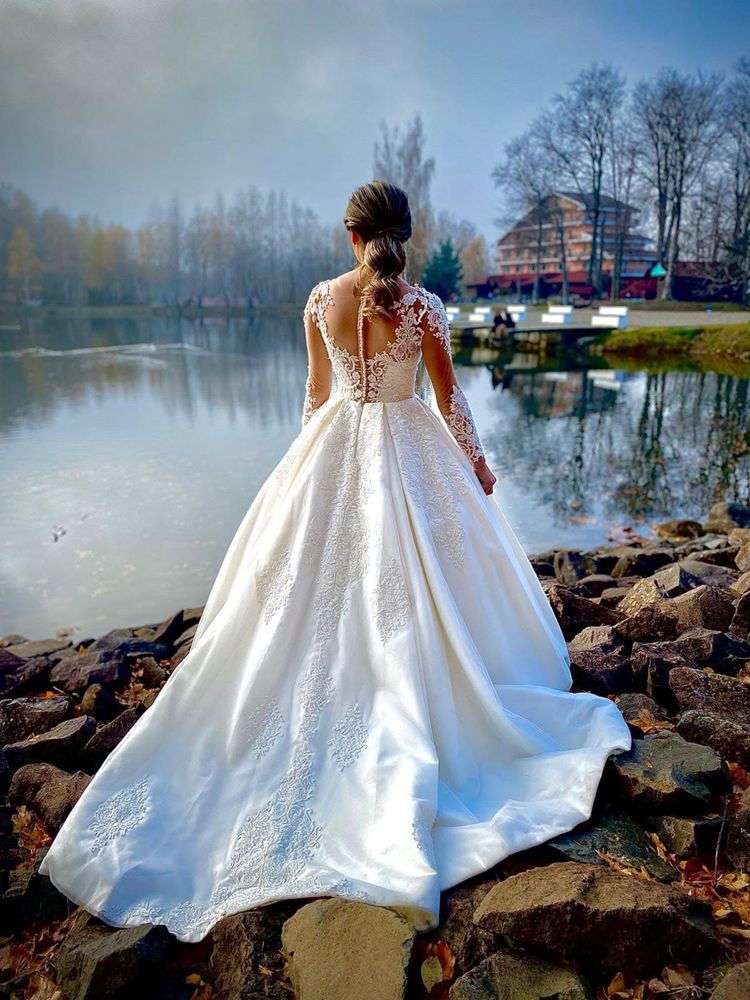 Rochie de MIREASA