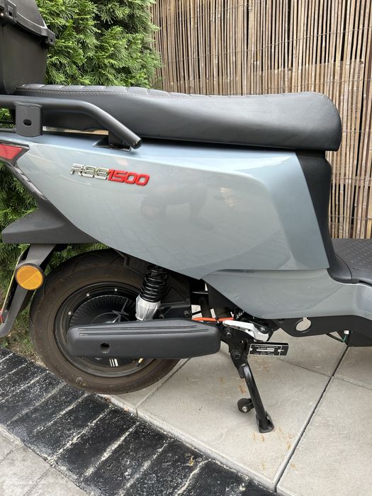 Scuter electric RKS REE 1500