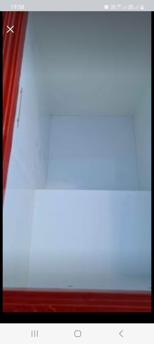 Vând rafturi, vitrine, raft pâine, raft legume fructe