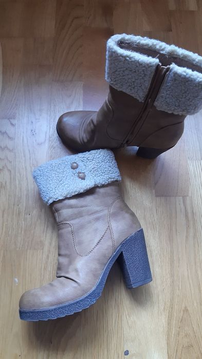 Ghete 36 cu toc gros