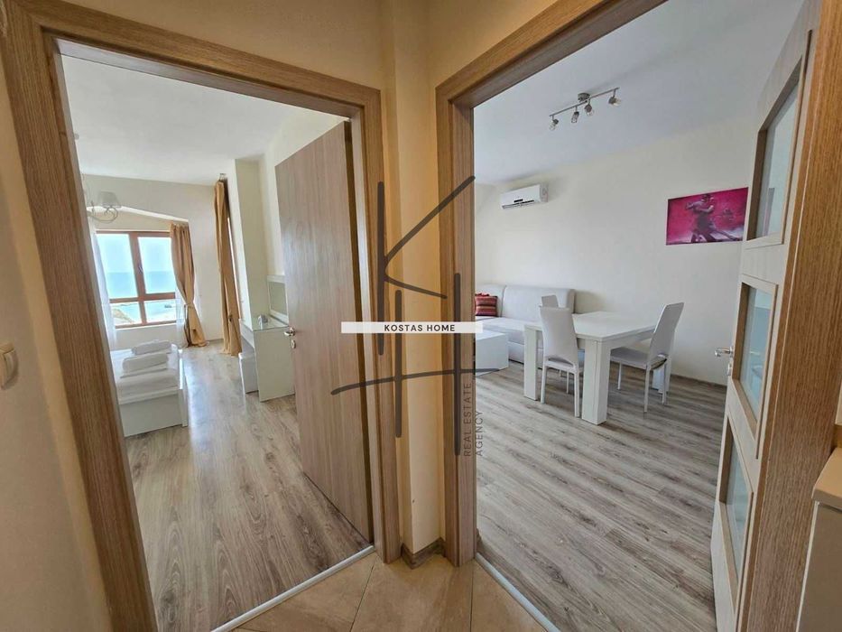 Продава се Двустаен апартамент в Варна, Аспарухово - 90 кв.м за 1556 €/кв.м - Снимка #11