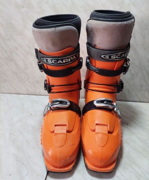 Clapari ski schi Tura Scarpa Laser mondo 29 marimea 43,5-44