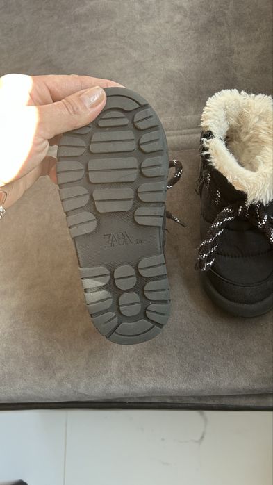 Зимни боти Зара 26 размер унисекс модел