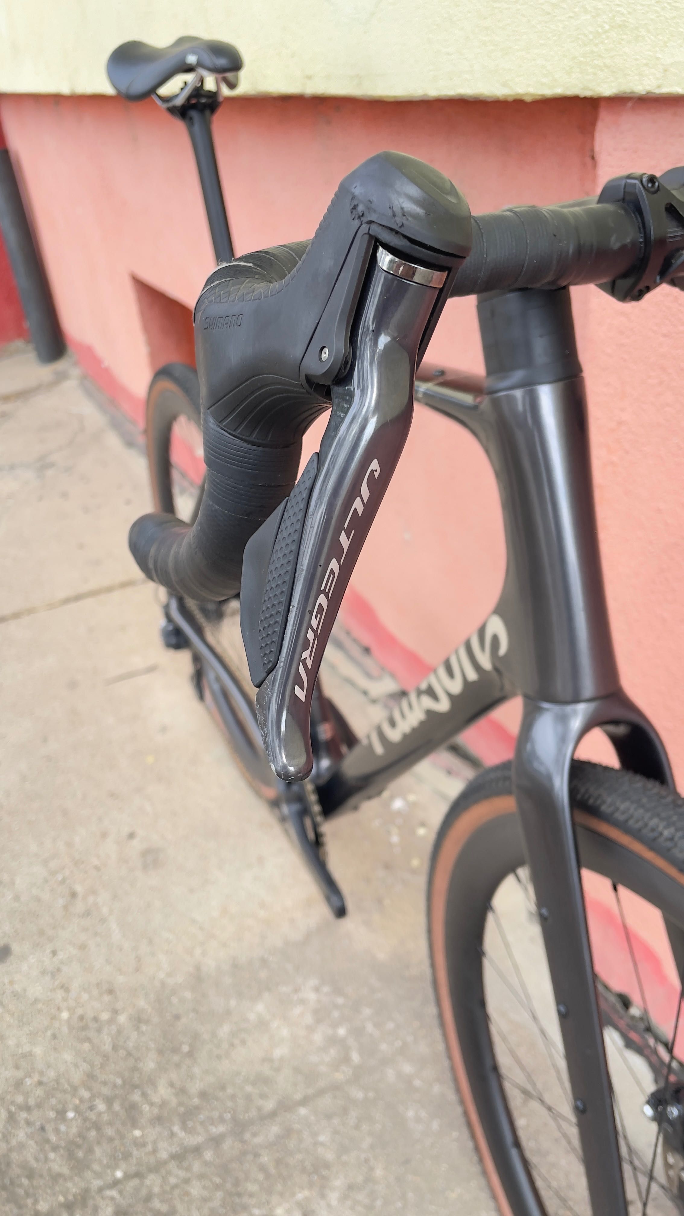 Gravel cyclocross Pearson on and on grx di2