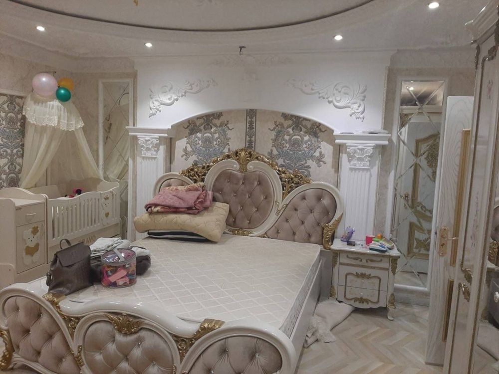 Продаётся Квартира Чиланзар 6. 5/1/5 Банковский дом. Площадь 150м2