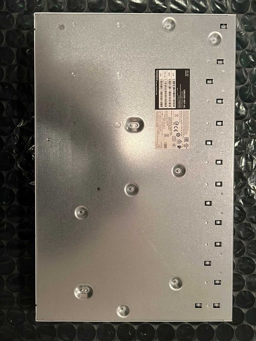 Switch Cisco CBS350 48T 4G neutilizat