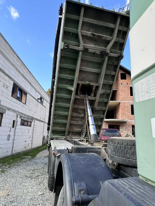 Man 8x4 sau schimb cu auto Suv oblon hidraulic lateral
