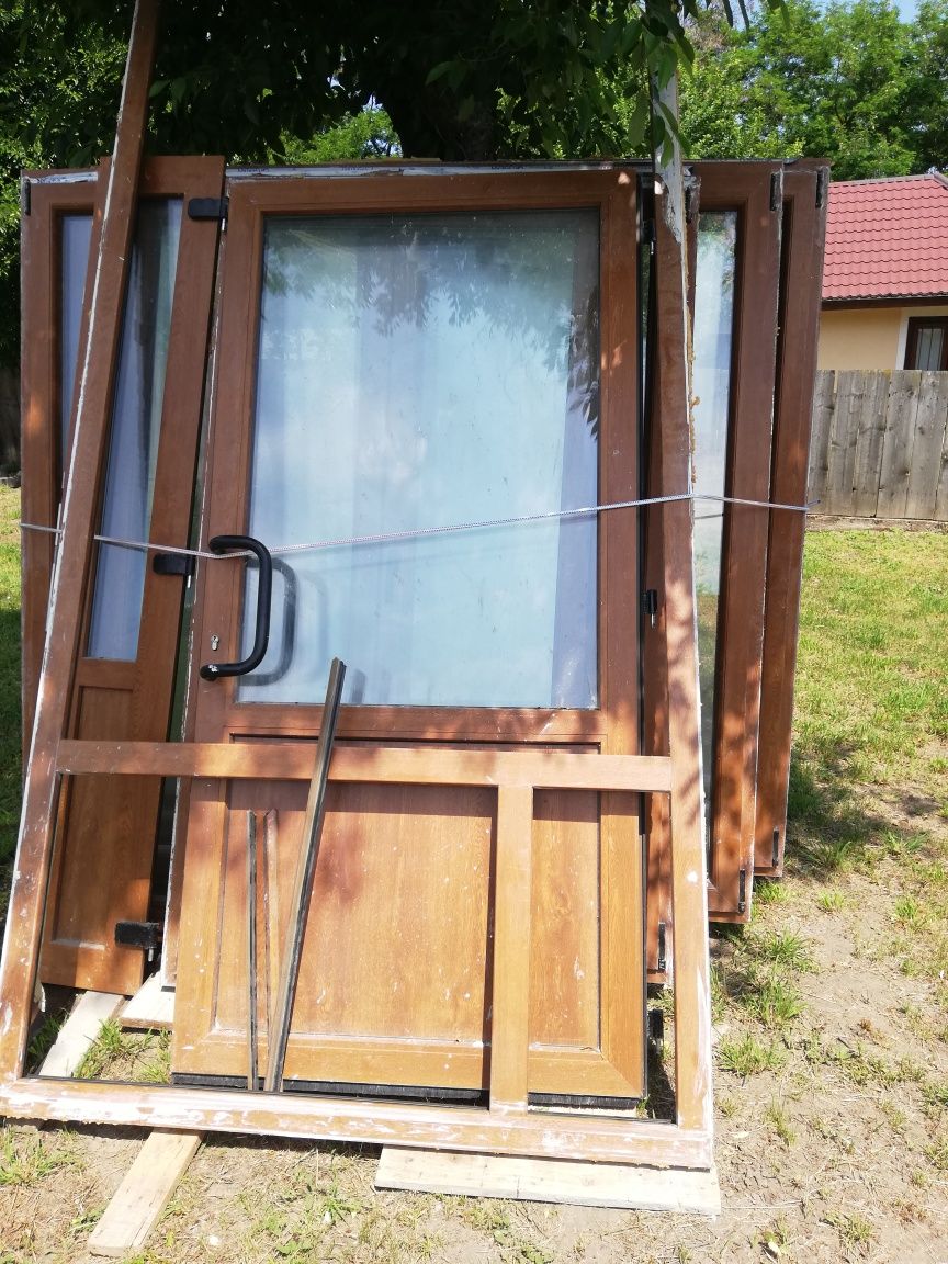 Vând geamuri de termopan stare perfecta