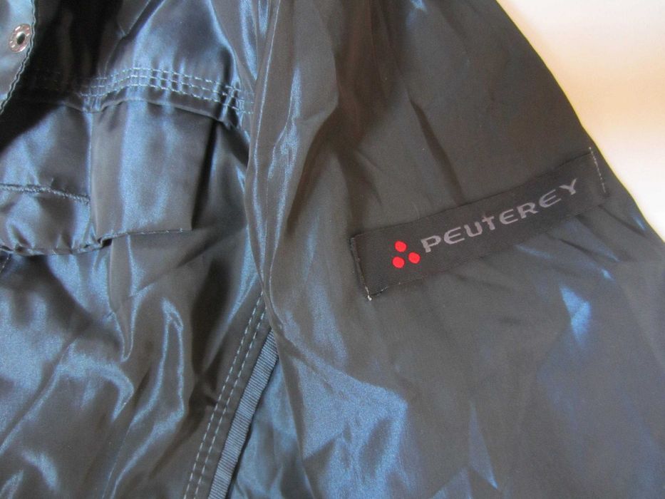 Geaca dama Peuterey, masura XXL, ploaie si vant, stare f.buna