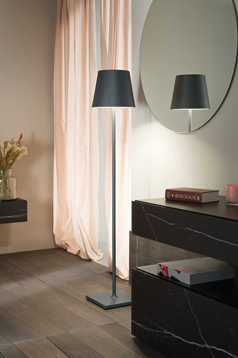 Lampadar  LUX Poldina XXL cu înălțime reglabilă