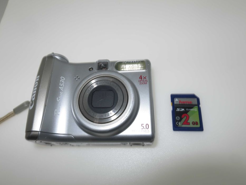 Canon PowerShot A530 ретро дигитален фотоапарат работи и снима отлично