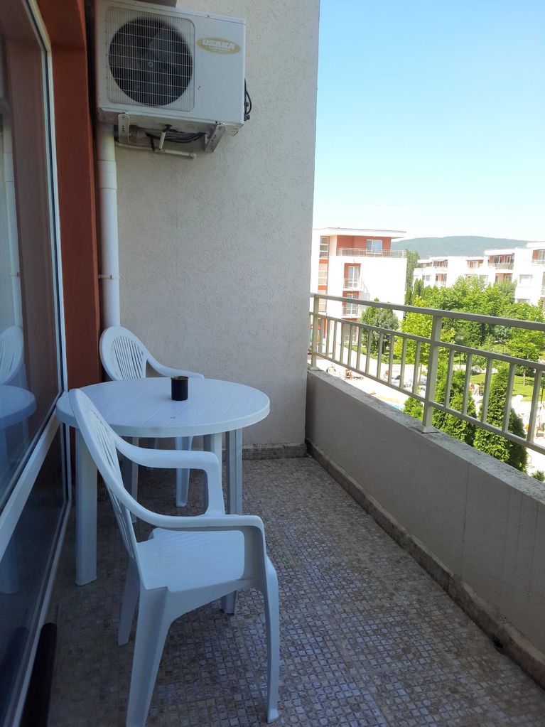 Дава се под наем Едностаен апартамент в Несебър - 40 кв.м за 255 € - Снимка #4