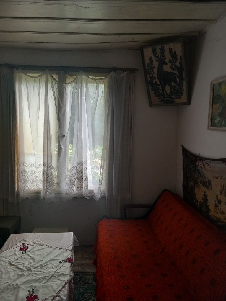 Продавам две парцели