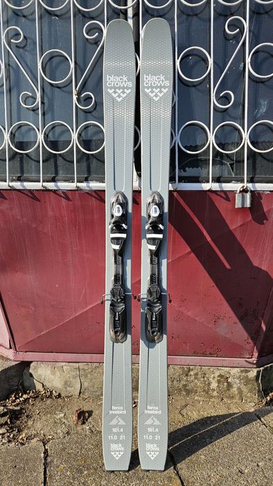 ski schi free pow tura 2023 Black Crows Ferox Freebird 181 backcountry