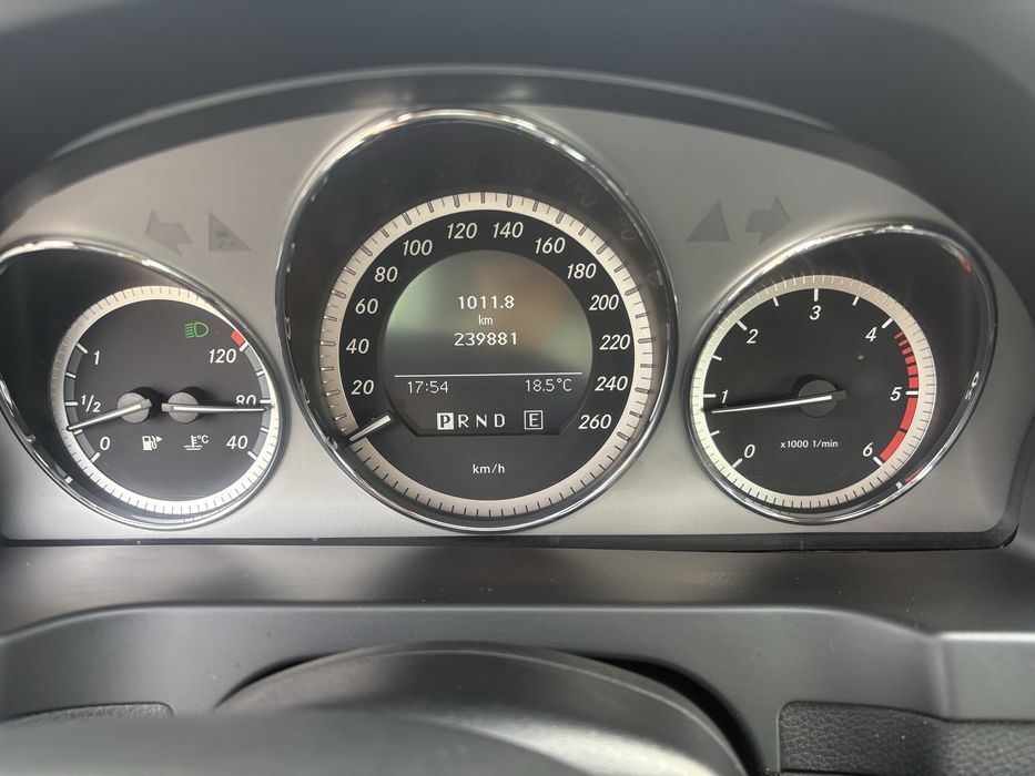Mercedes-Benz 2.2, diesel, 2011, pachet AMG, 8950€