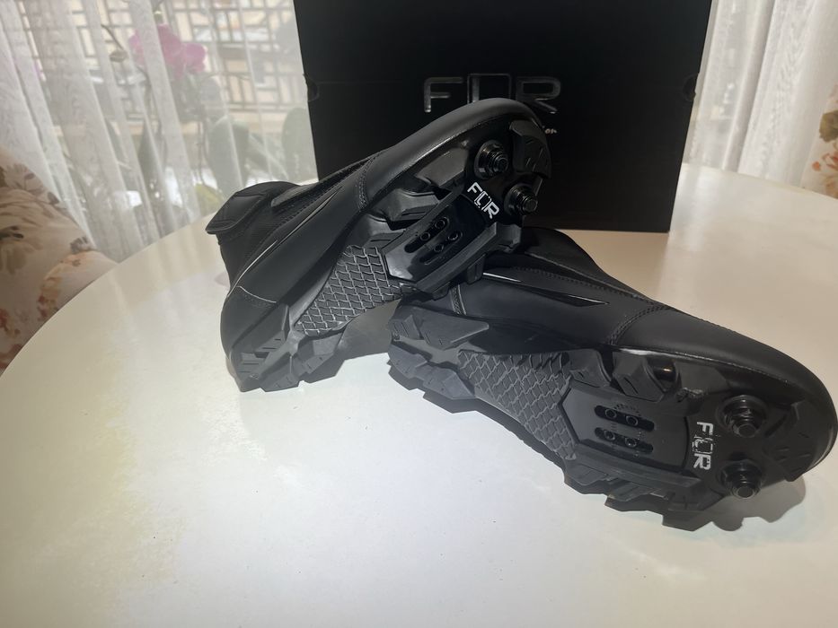 Pantofi MTB toamna iarna