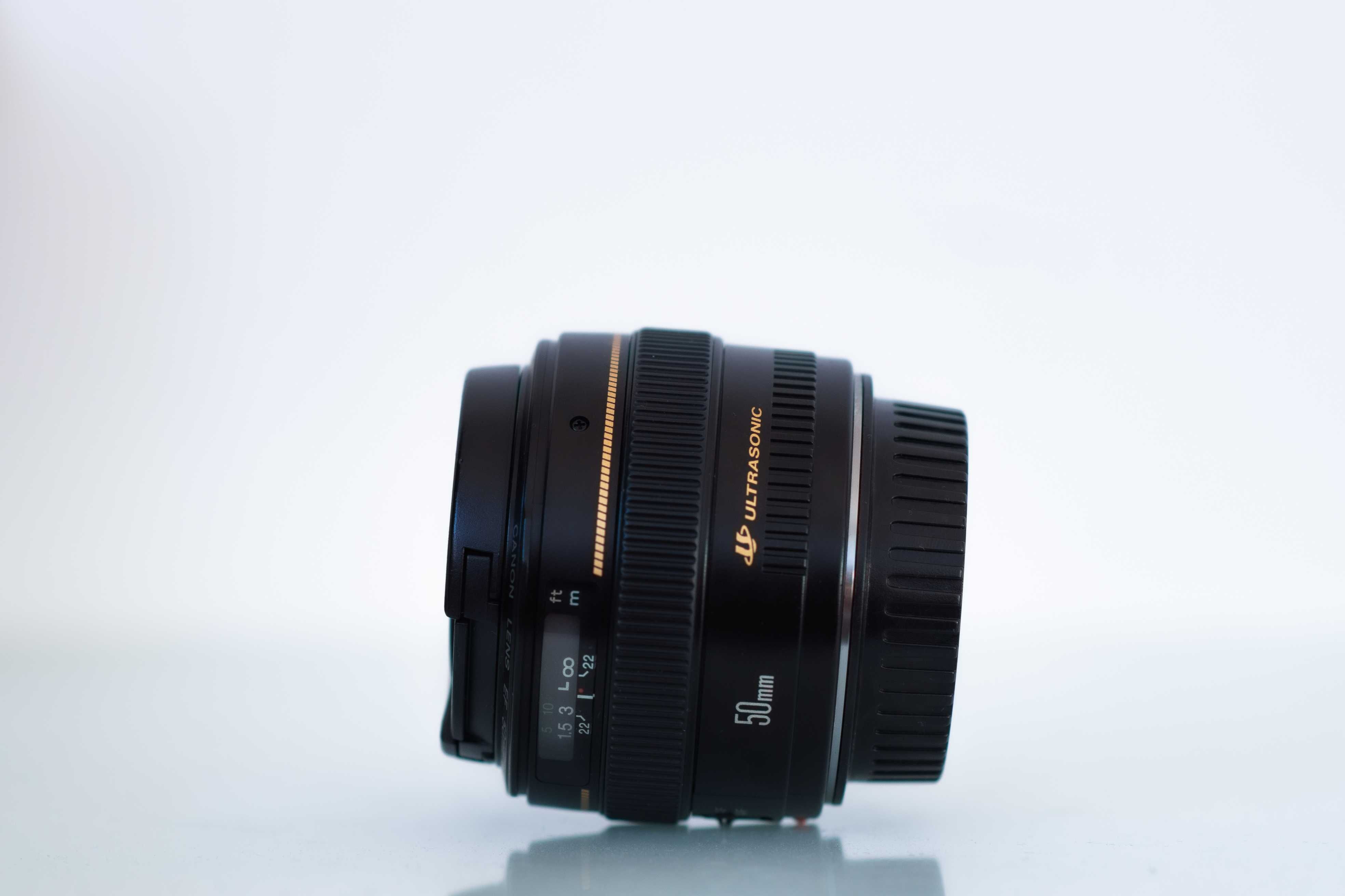 Canon 50mm f 1.4 impecabil + filtru de protectie