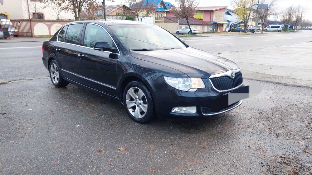 Se vinde Skoda superb